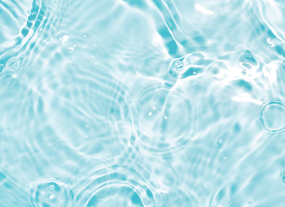 からだの約70%を占める“水分” 健康を意識するからこそ、 御塩屋は“水”にこだわります。